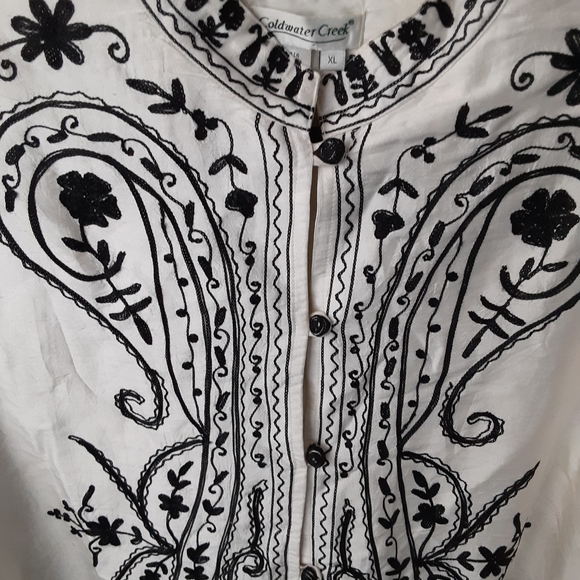 Jacket - Picture 2 of 4